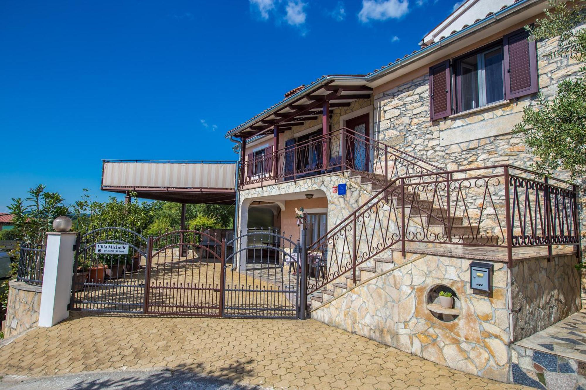 Villa Michelle Karojba Dış mekan fotoğraf