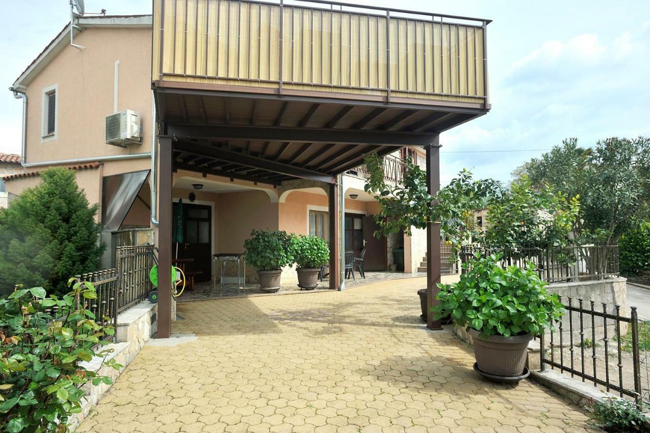 Villa Michelle Karojba Dış mekan fotoğraf