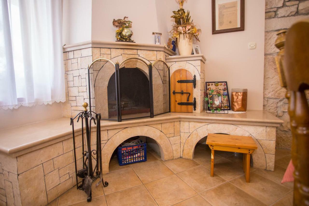 Villa Michelle Karojba Dış mekan fotoğraf