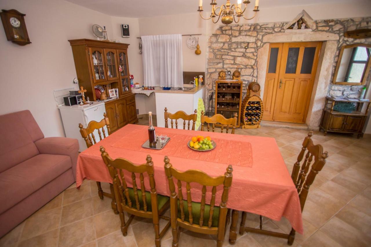 Villa Michelle Karojba Dış mekan fotoğraf
